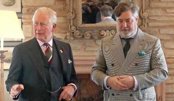 Why shouldn't Michael Fawcett return to his fixer role with the King?