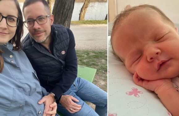 Woman born with two vaginas and two wombs gives birth to 'miracle baby'