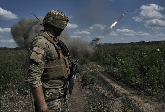 ‘Expanding our foothold’: Ukraine says it has pierced Russian defences