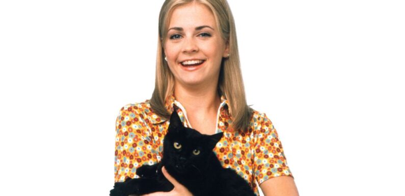 ‘Sabrina’ Alum Melissa Joan Hart Recalls Time She Was Almost Fired From Show Over Maxim Photo Shoot