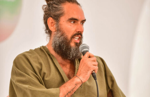 'I Raped Someone': Russell Brand Joked About Assault & Pedophilia In 2013 Interview! Watch!