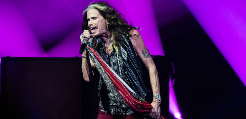 Aerosmith’s Steven Tyler, A Maui Homeowner, Urges Tourists To Return To The Island