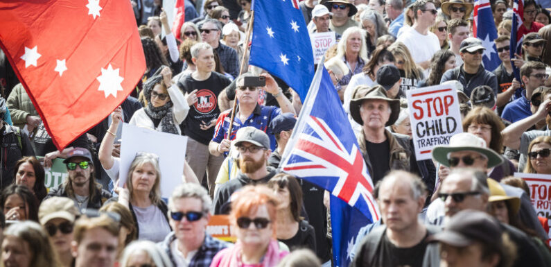 Anti-Voice crowds dominated by conspiracy theories as neo-Nazis gatecrash rally