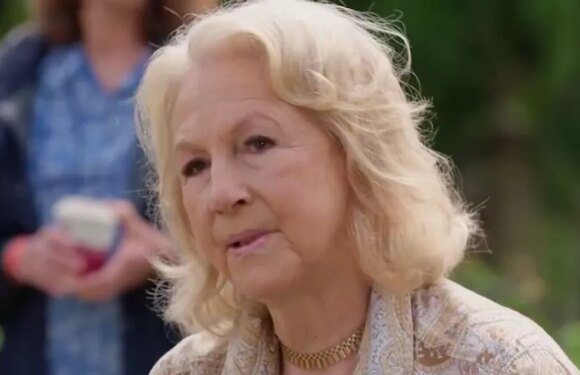 Antiques Roadshow star announces husband’s death after 21 years of marriage