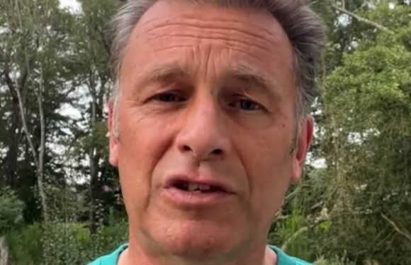 BBC Springwatch star Chris Packham reveals he is target of crypto scam