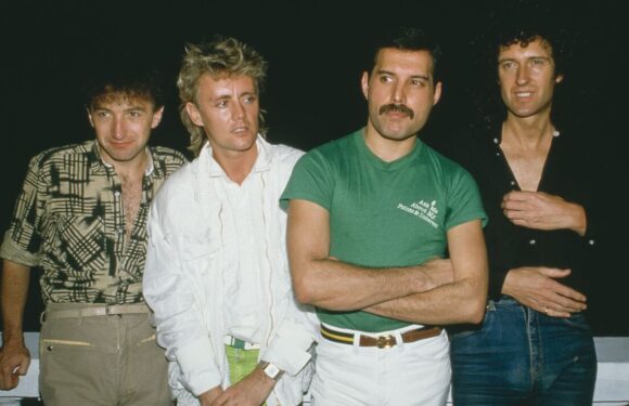 Brian May too sad to look as Freddie Mercurys precious belongings sold off