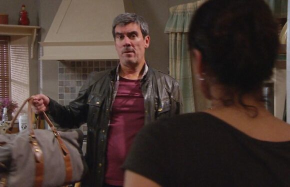 Cain and Moira split fear as relationship hits huge roadblock in Emmerdale