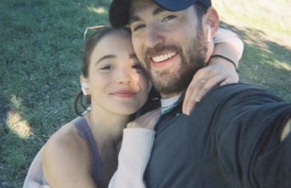 Chris Evans & Alba Baptista got married quietly at a private Cape Cod estate