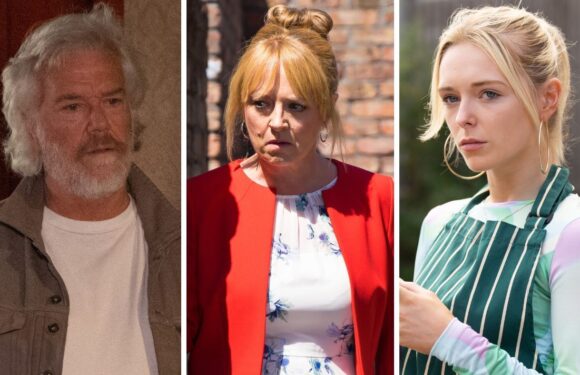 Coronation Street resident in danger as youngster makes wrong move