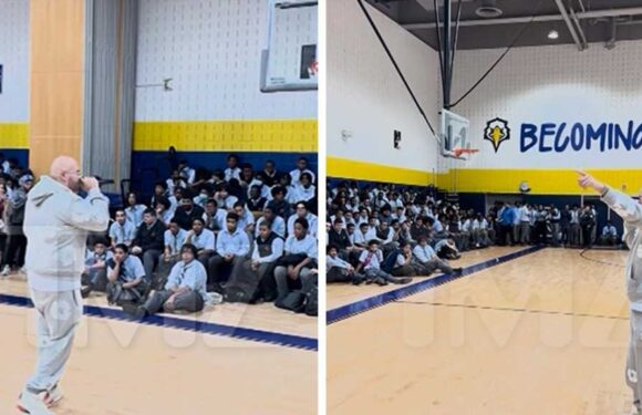 Fat Joe Donates Over $100K in New Clothes to Bronx Students