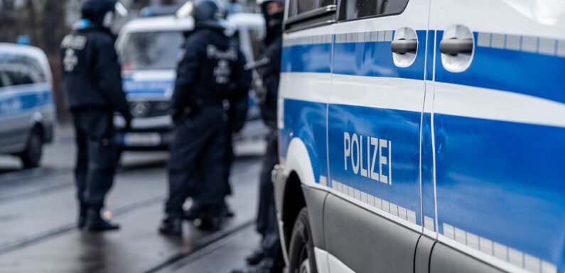 German cops hunt Russian man who threw Ukrainian boy, 10, off bridge