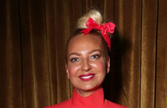 Grammy nominee reveals she was bedridden for years while 'severely depressed' following divorce