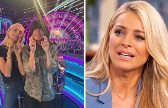 ‘Gutted’ Tess Daly explains NTAs absence in pic with Strictly co-host Claudia