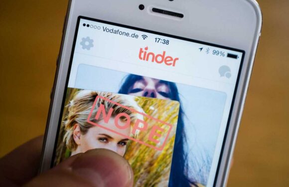 I wasn't sure if I was right to kick my man out over his Tinder chats, but everyone agrees he was 'gaslighting' me | The Sun