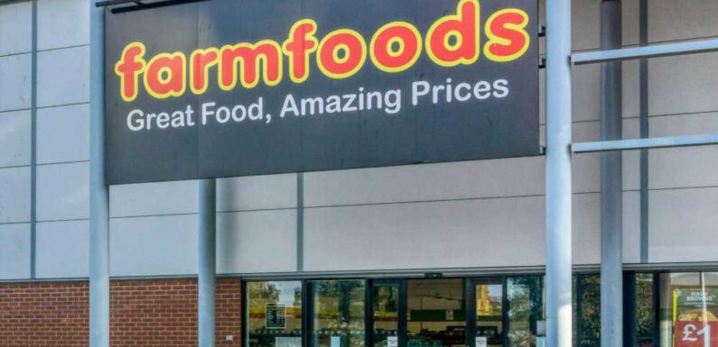 I’m a money-saving expert and Farmfoods has the best deals, including 2.5kg of chicken for just £10 | The Sun