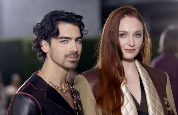 Joe Jonas officially files for divorce from Sophie Turner