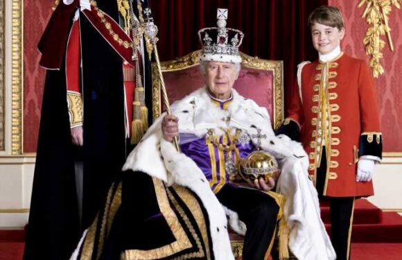 King Charles & Prince William will not meet Prince Harry during his trip this week