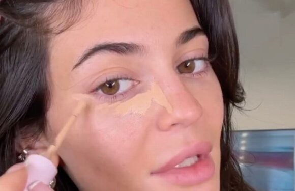 Kylie Jenner shows off real skin in rare unedited video – but fans are confused