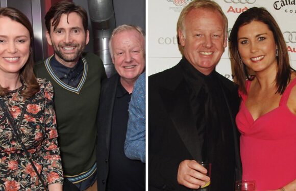 Les Dennis admits abandoning wife on their first proper date at showbiz party