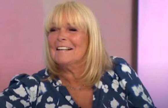 Loose Women cut off after Linda Robson swears live on air