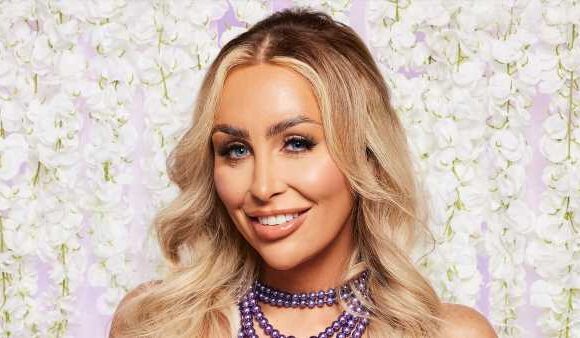 MAFSUK fans moved to tears as Ella comes out as trans to Nathanial