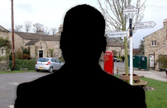 Major character returns for a funeral after death tragedy in Emmerdale