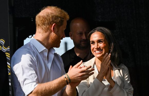Meghan and Harry present medals to Invictus winners