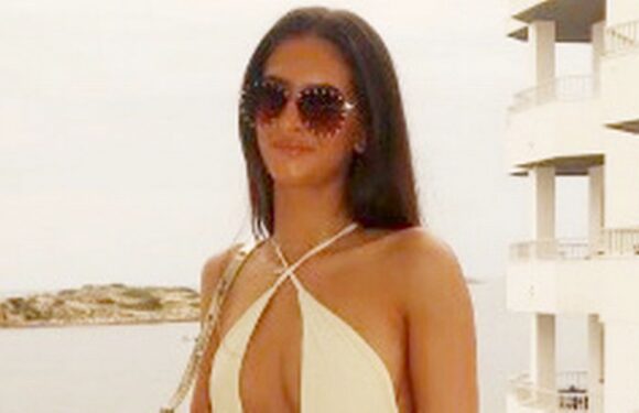 Mum left giggling as she compares her Ibiza throwback to daughters glam snap