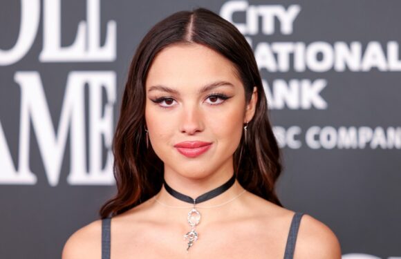 Olivia Rodrigo Was Surprised Fans Thought Vampire Was About Taylor Swift: ‘I Never Say Who Any of My Songs Are About’