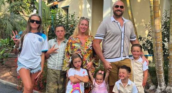 Paris Fury’s ‘crazy’ morning routine where she gets kids ready for school in just an hour