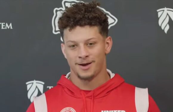 Patrick Mahomes Says He Met Taylor Swift At Travis Kelce's Party
