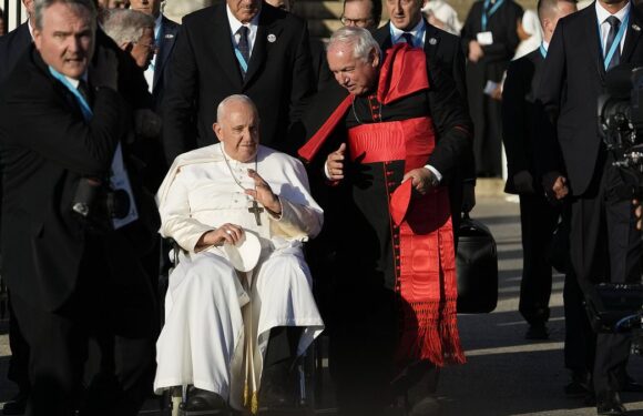 Pope blasts European leaders' 'lack of humanity' for migrant crisis