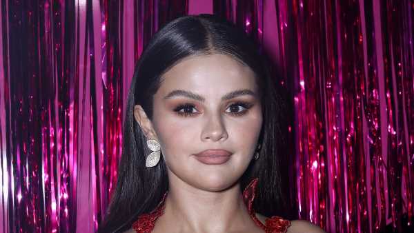 Selena Gomez sneers at Chris Brown nomination in viral MTV VMA moment