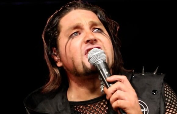 Shocking moment wrestler urges young CHILDREN to yell homophobic slurs