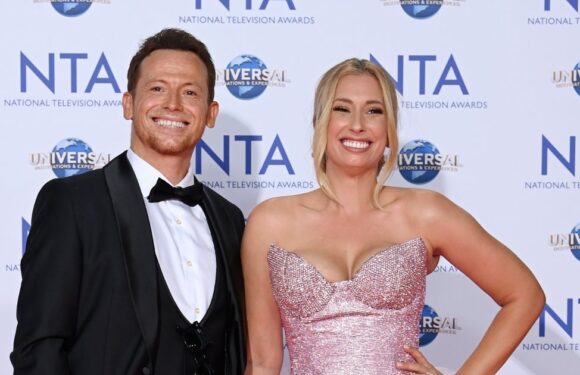 Stacey Solomon and Joe Swash told off for taking an hour to walk NTAs red carpet