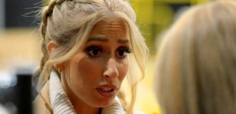 Stacey Solomon comforts tearful mother as family makes show history