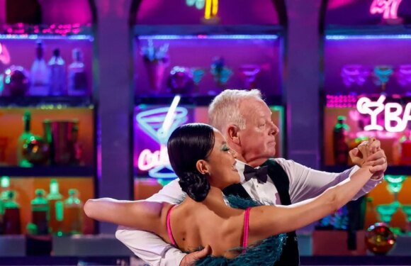 Strictlys Nancy Xu breaks silence after fan concern over bloody neck injury