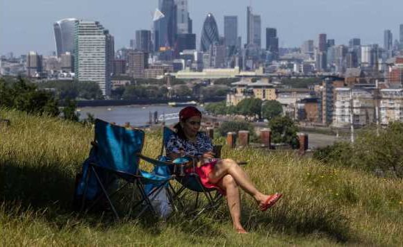 UK will be hit with final warm spell of the year before temperatures plummet