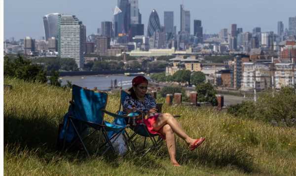 UK will be hit with final warm spell of the year before temperatures plummet