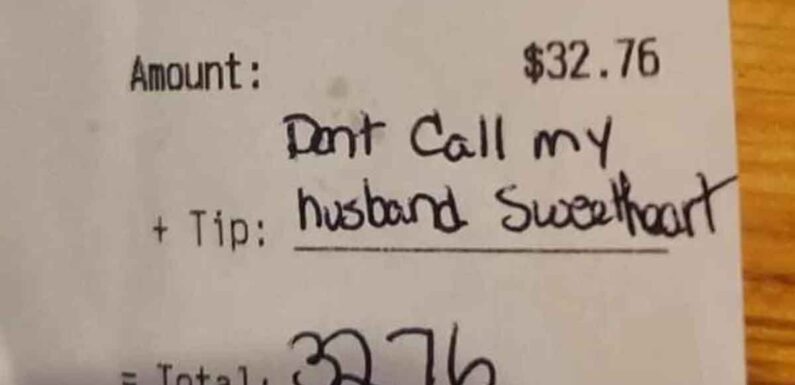 Waitress left with no tip after calling customer sweetheart