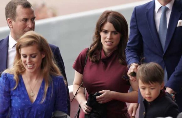 Who is Princess Beatrice's stepson Christopher Woolf Mapelli Mozzi? | The Sun