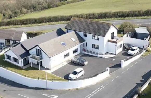 Airbnb which hosts up to 17 guests for stag and hen dos split in half