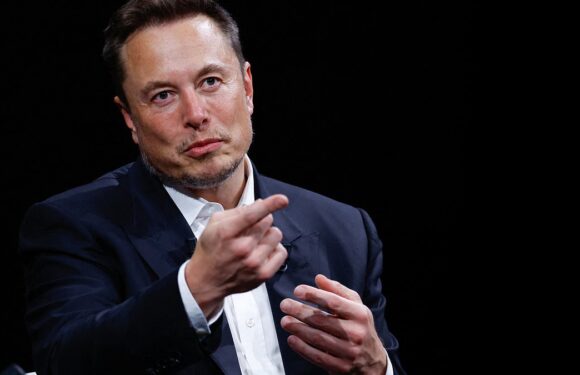 Billionaires should pay global 2% tax on their wealth, says new report