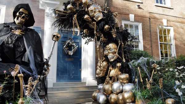 Britain's frightfully fabulous Halloween houses