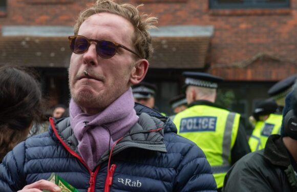 British Actor Laurence Fox Fired By GB News & Arrested Within The Space Of A Few Hours