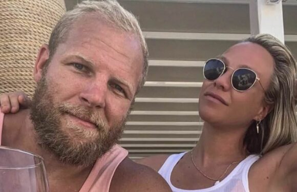 Chloe Madeley shares screenshots of x-rated messages with a friend