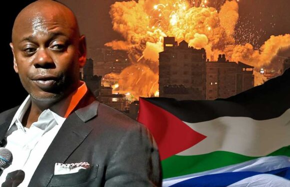 Dave Chappelle Spurs Walk-Outs in Boston After Comments on Israel