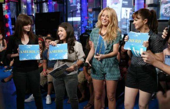 Elon Musk tried to mock Zelenskyy with a bad meme, got clowned