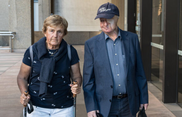 Former patient speaks in surgeon’s defamation case