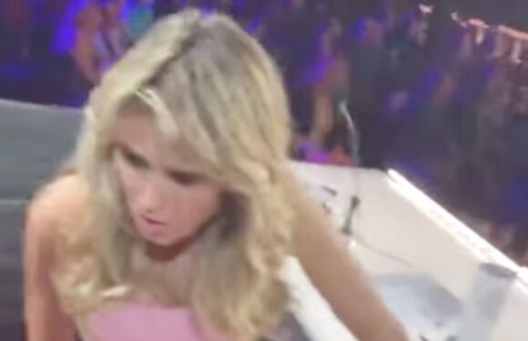 Heidi Klum treated by medics after fall on America’s Got Talent set